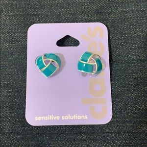 Claire’s Earrings